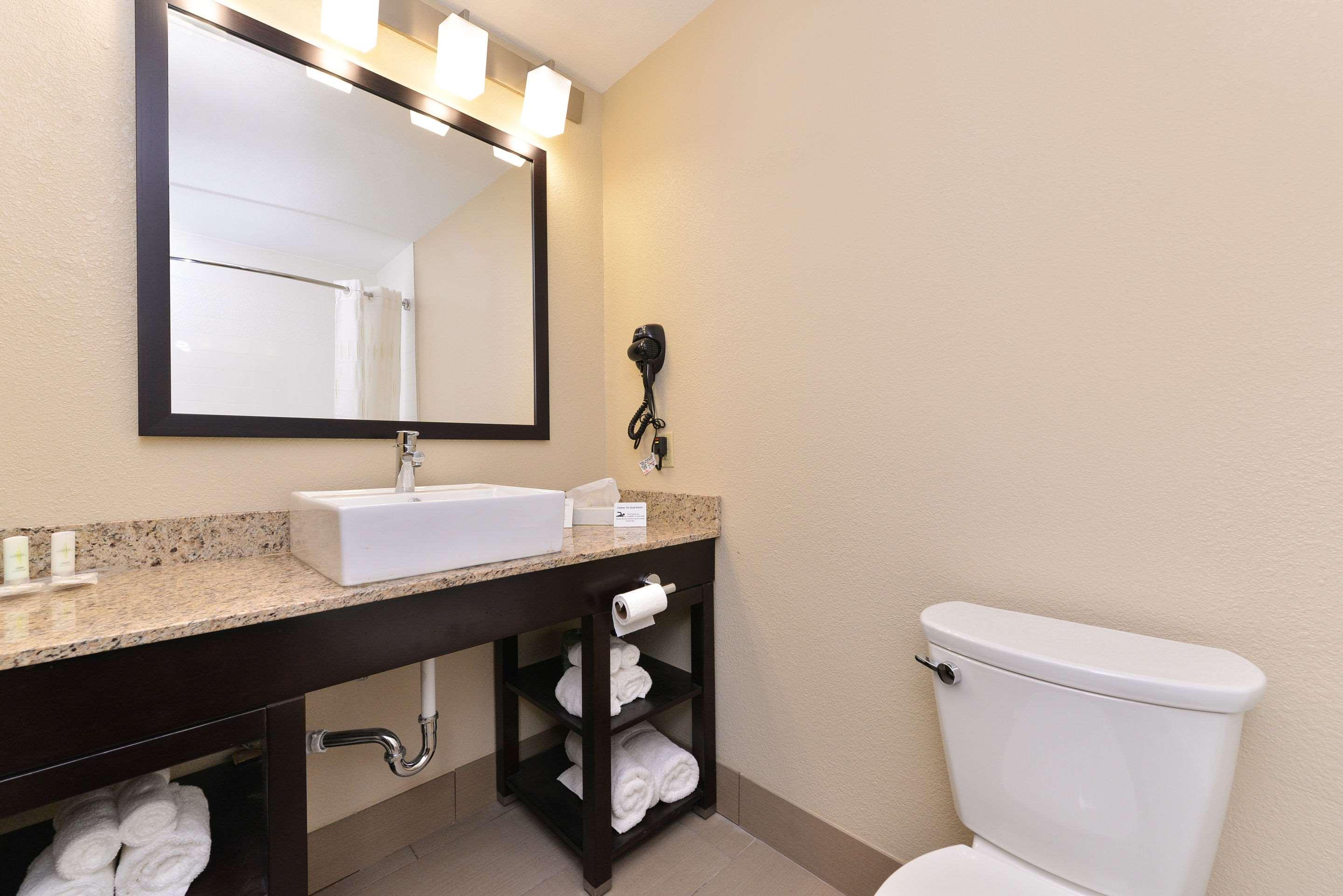 Comfort Suites Columbus Eksteriør bilde