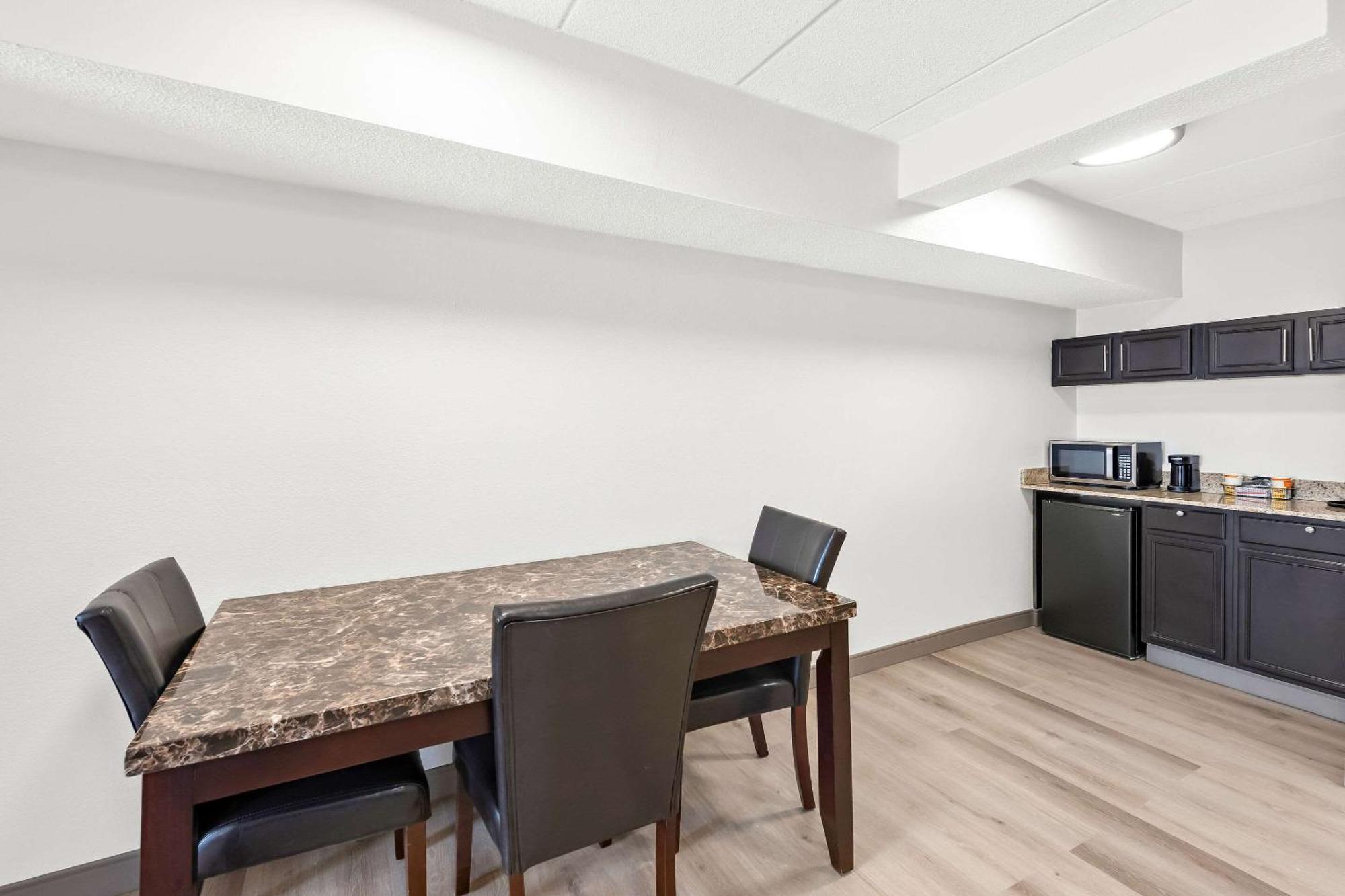Comfort Suites Columbus Eksteriør bilde